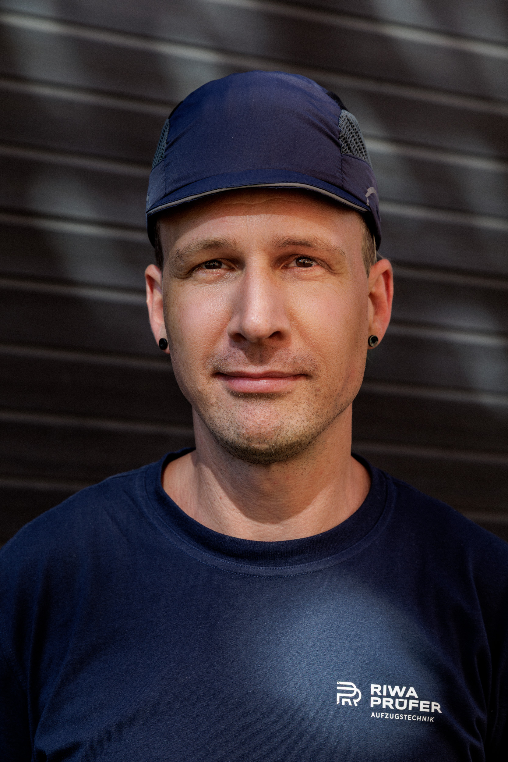Holger, Servicetechniker bei Riwa Prüfer